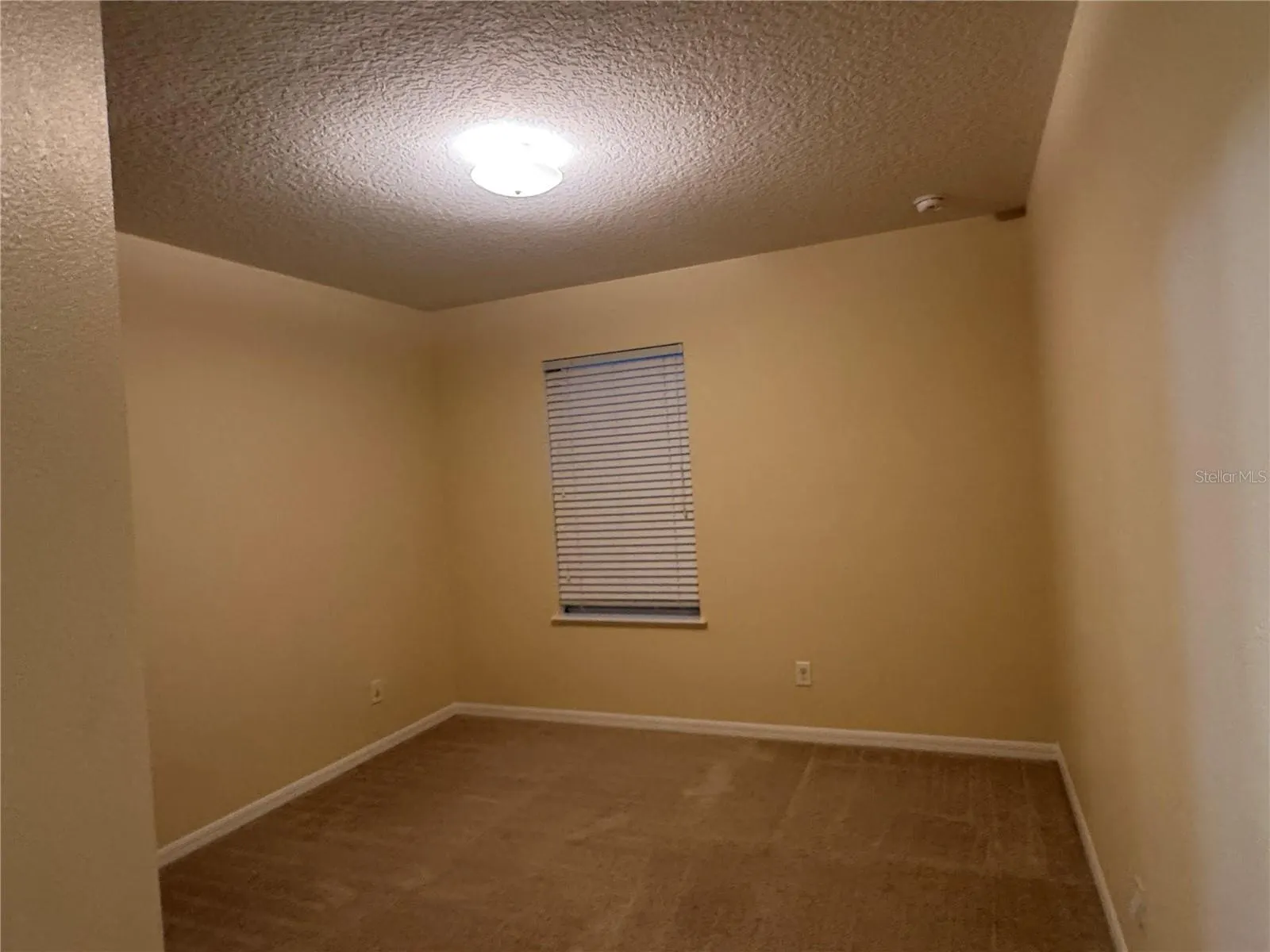 3210 QUEEN ALEXANDRIA DR