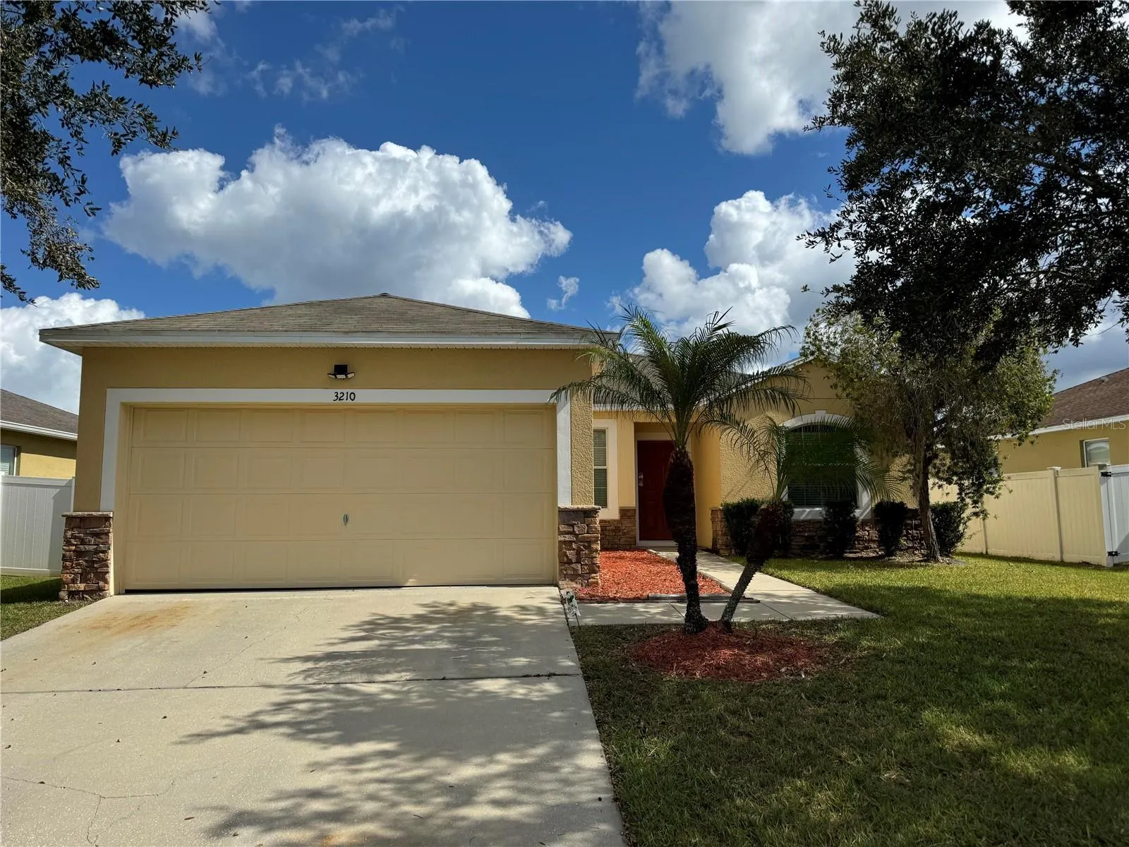 3210 QUEEN ALEXANDRIA DR
