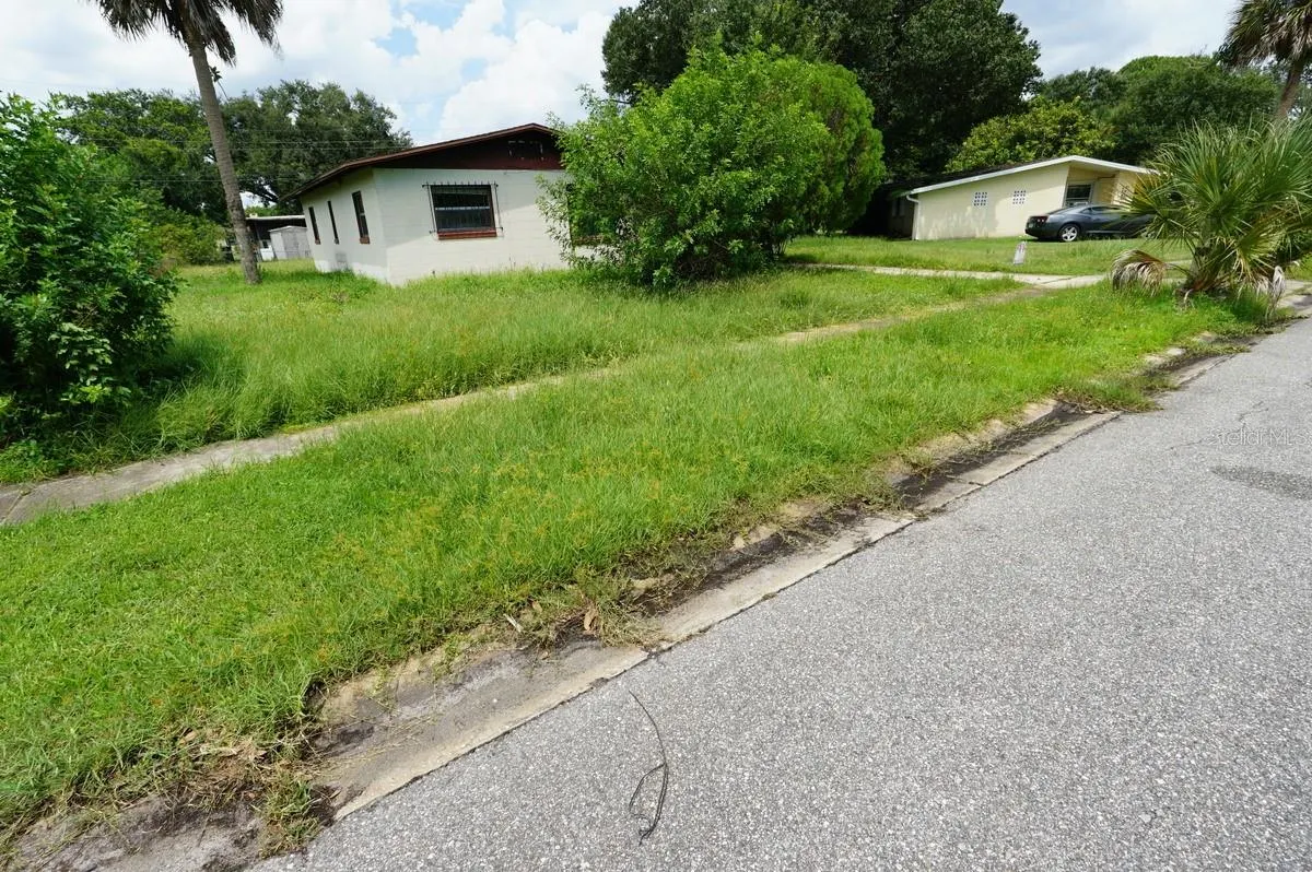 3774 BROCKINGTON CIR