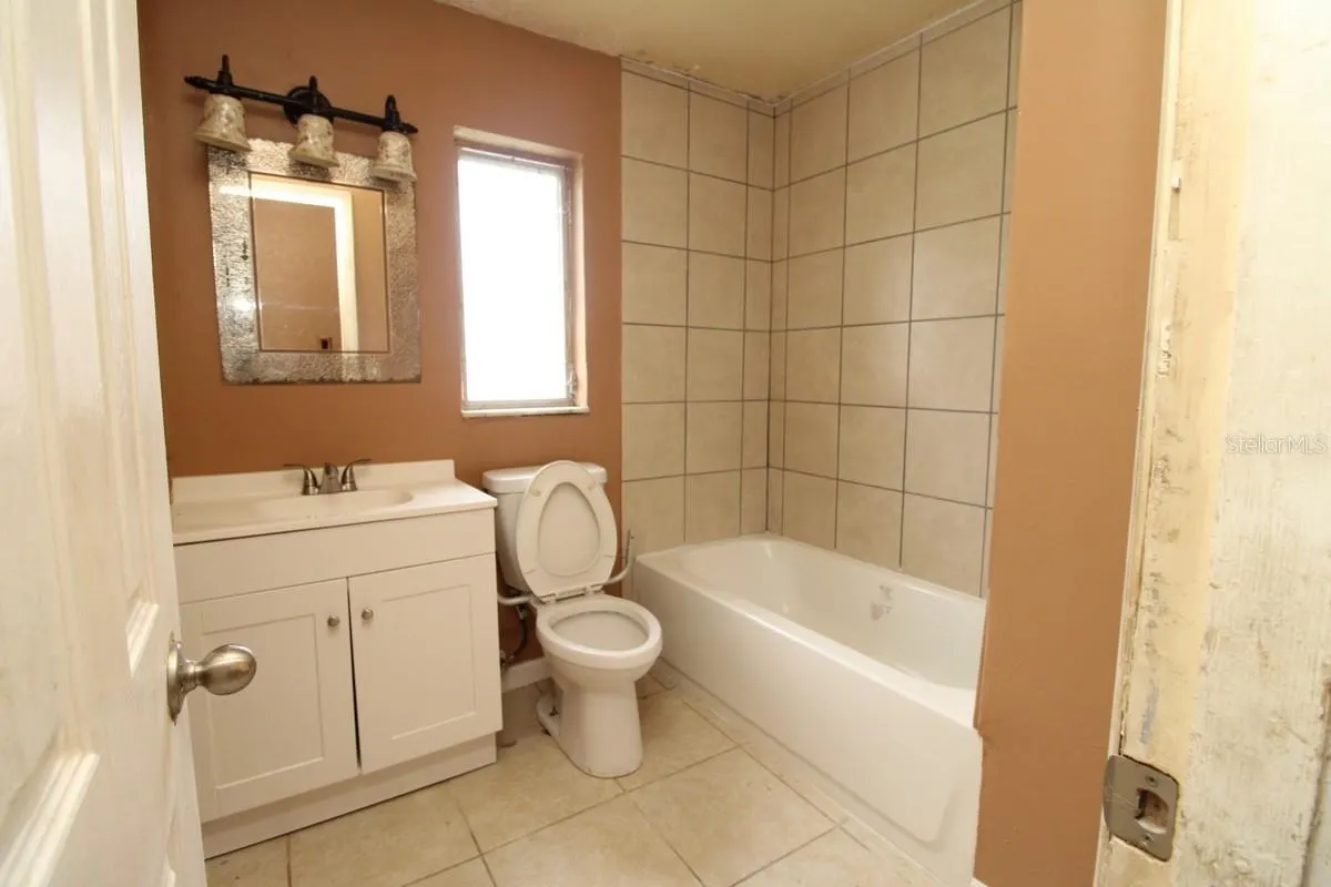 3774 BROCKINGTON CIR