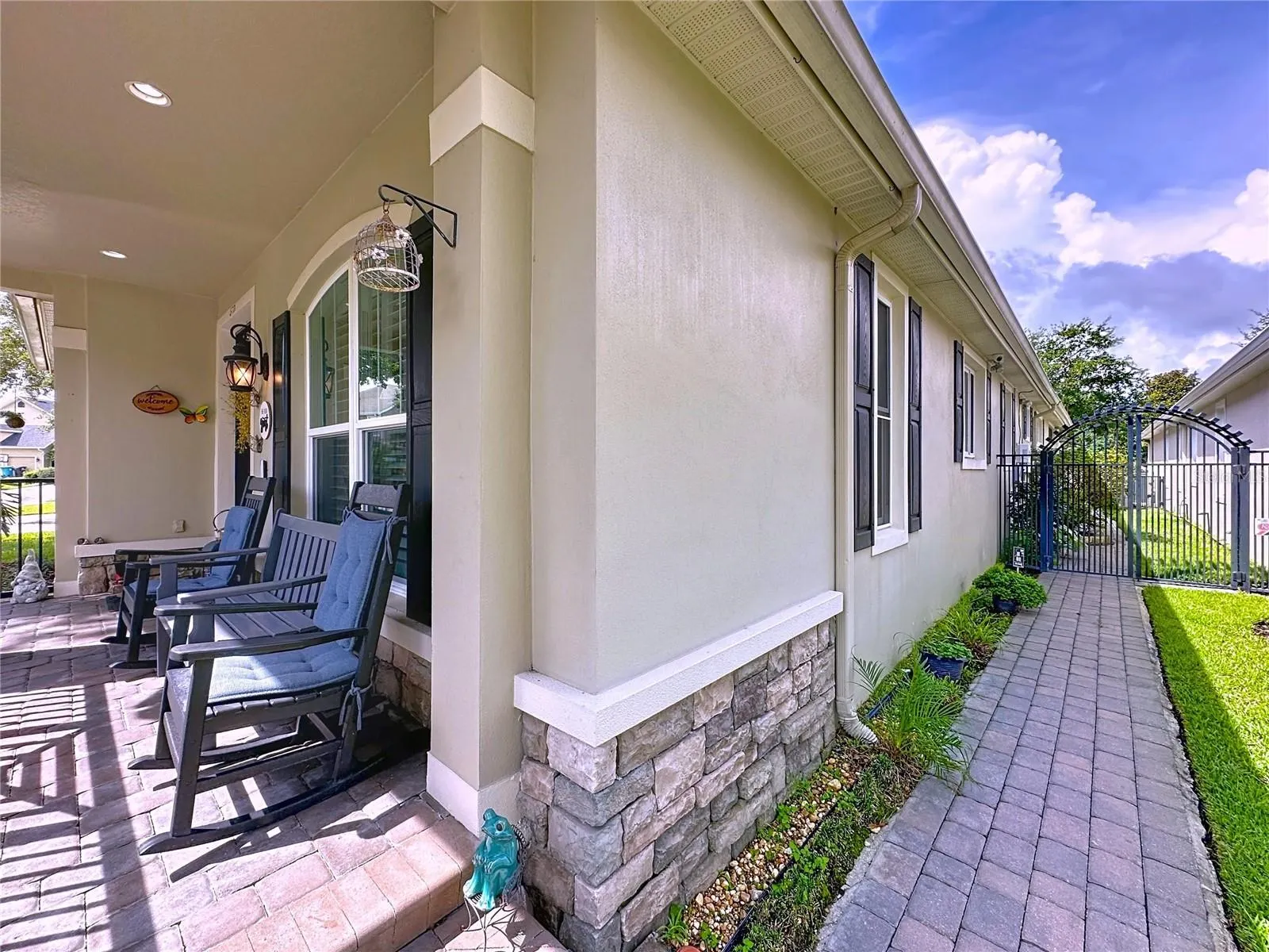 8701 COCO PLUM PL