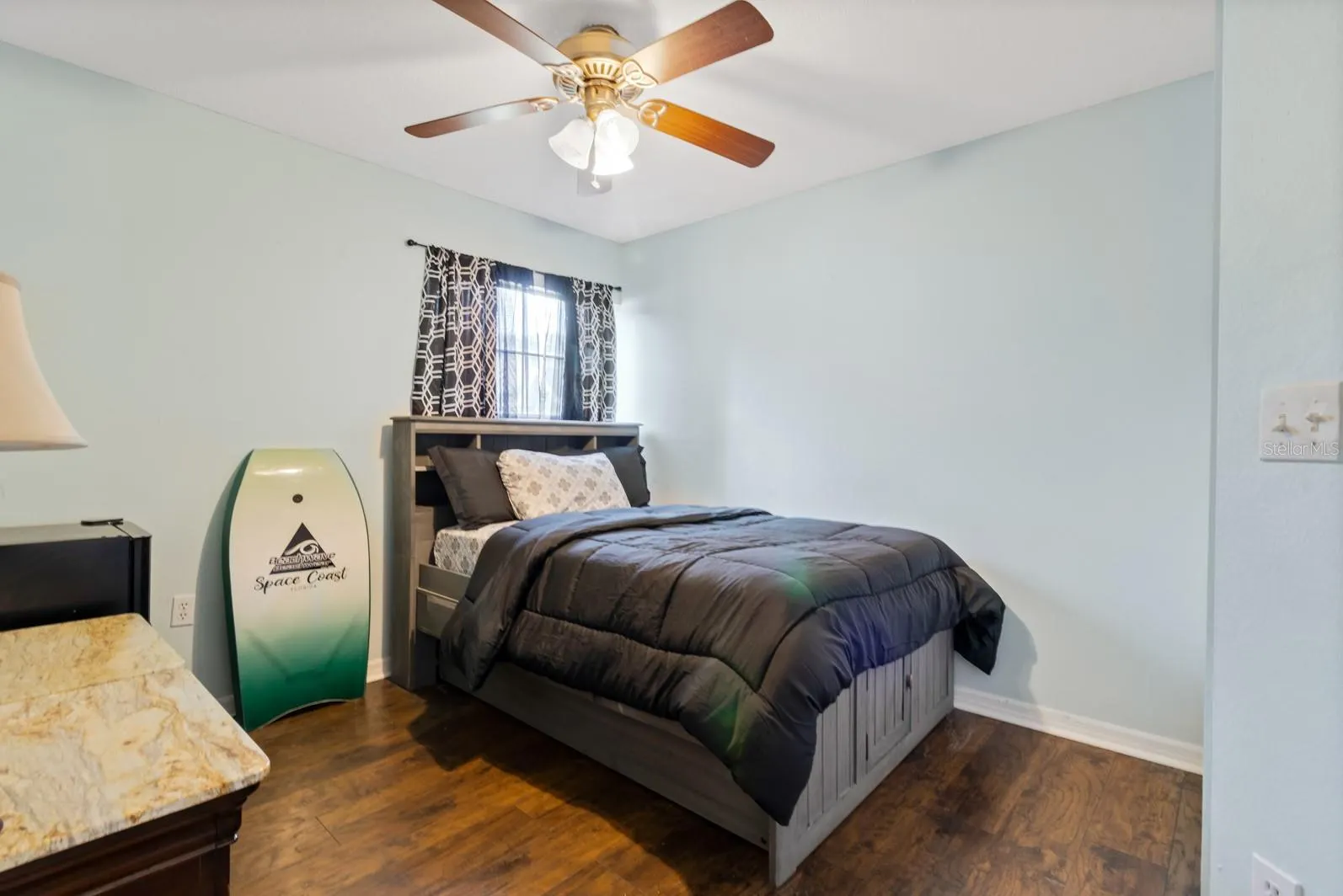 1638 WINDSOR OAK CT