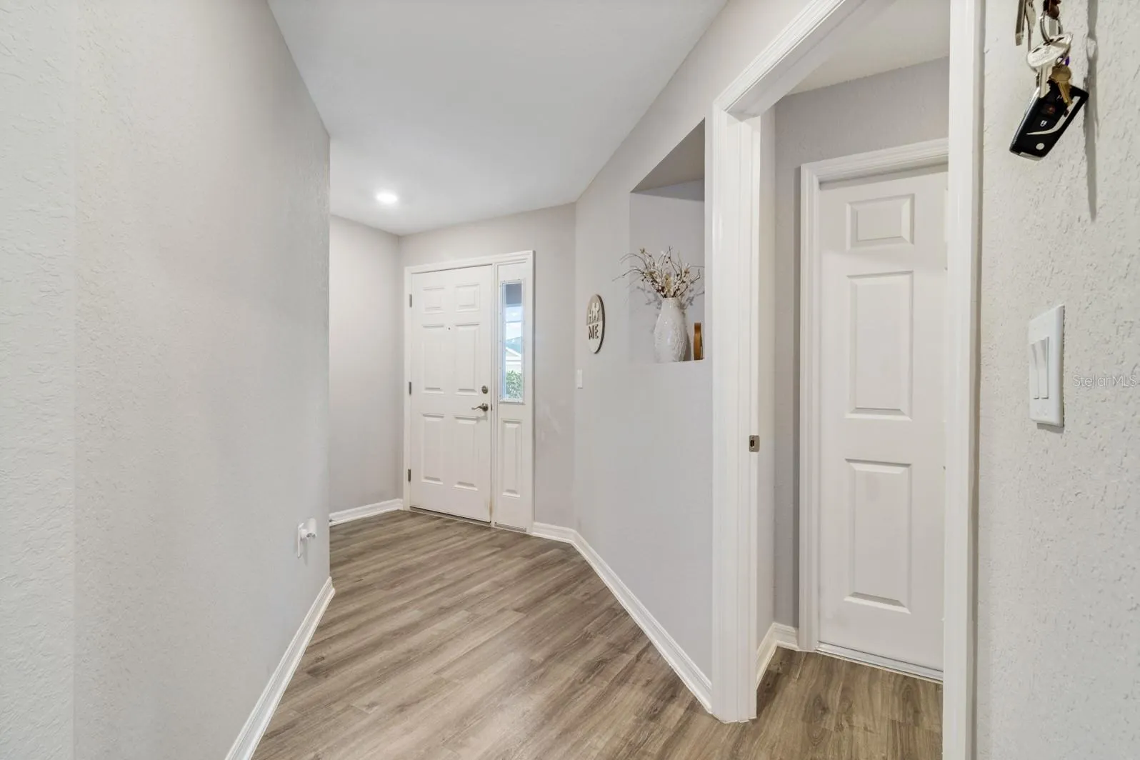 1225 CASCADE DR