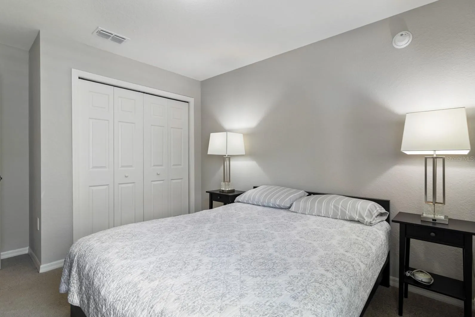 1225 CASCADE DR
