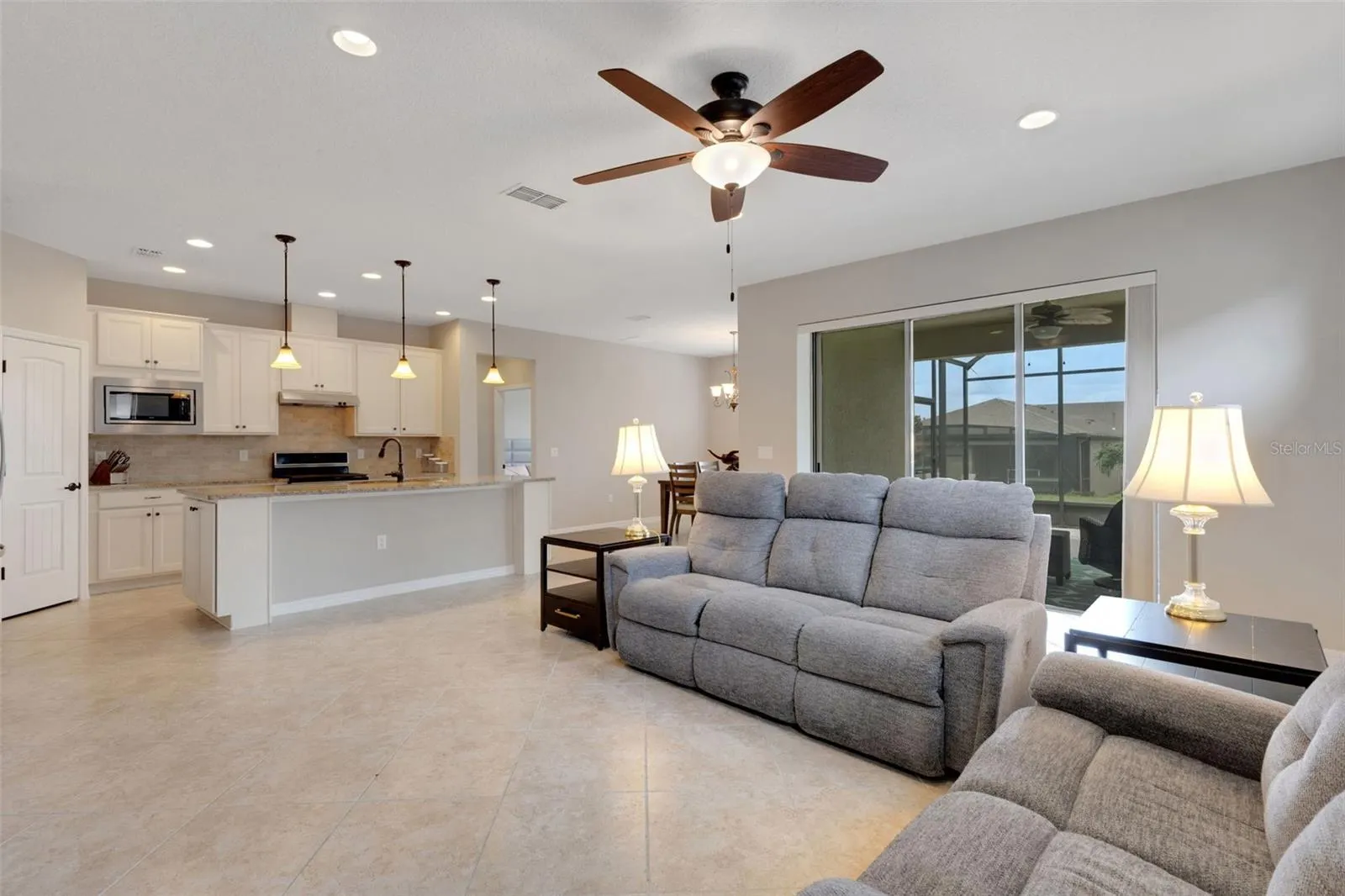 613 CANTABRIA DR