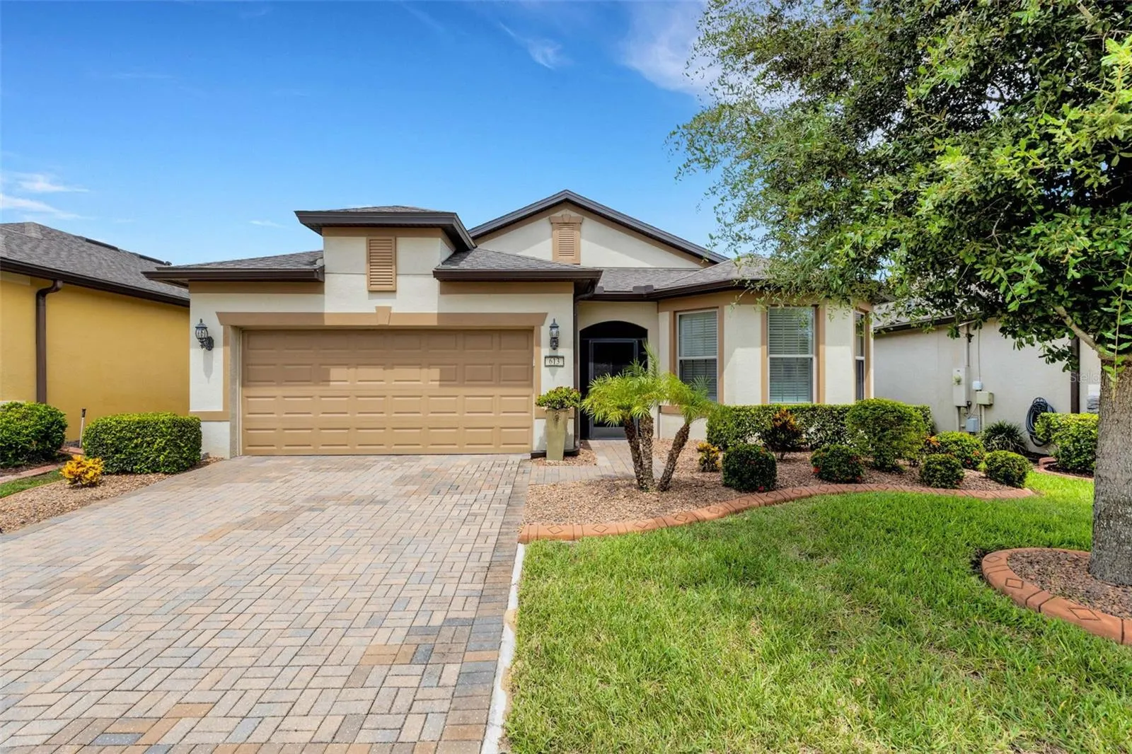 613 CANTABRIA DR