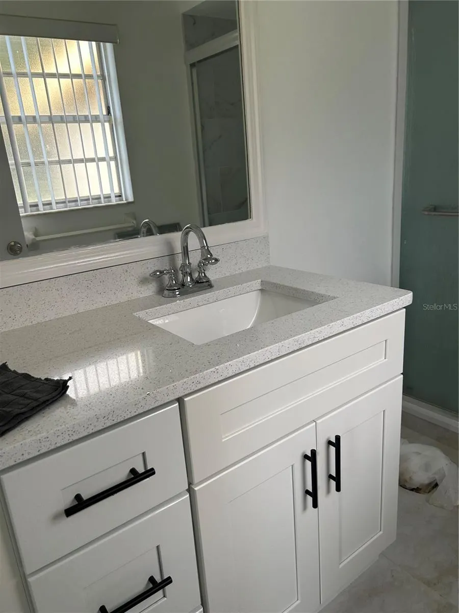 339 LA PAZ DR