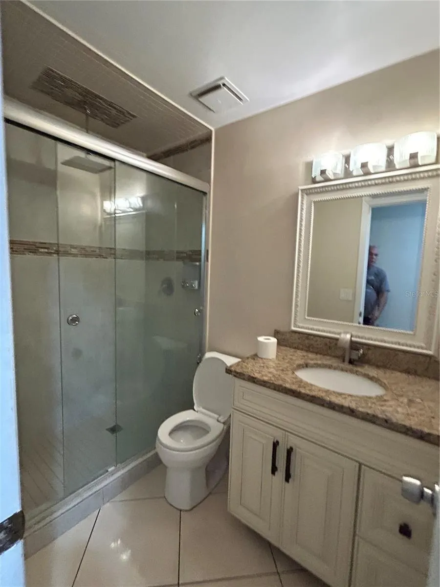 339 LA PAZ DR