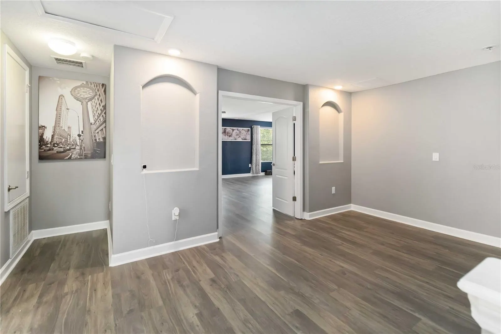 1320 MOSS CREEK LN