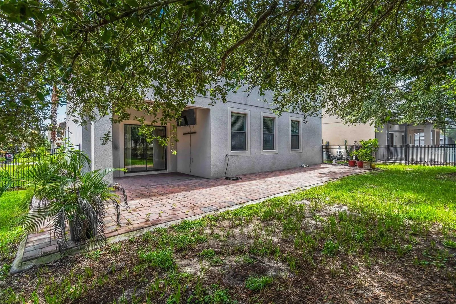 1320 MOSS CREEK LN