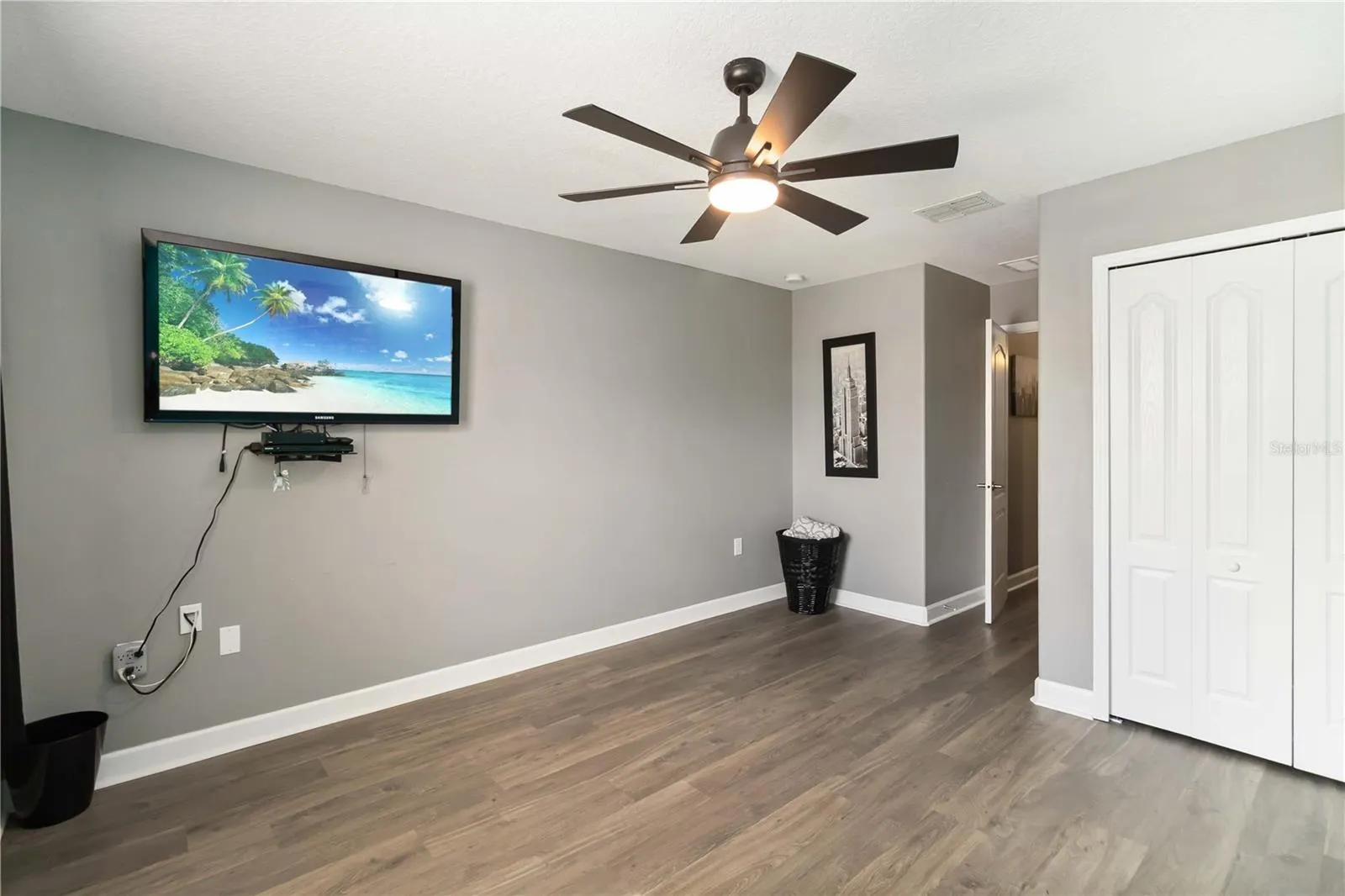 1320 MOSS CREEK LN