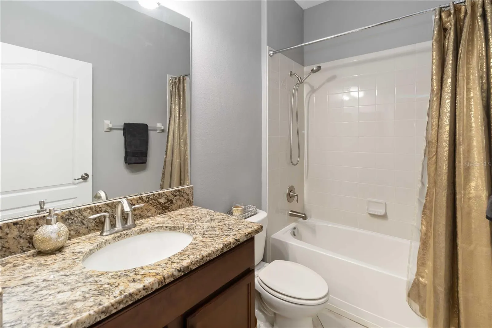 1320 MOSS CREEK LN