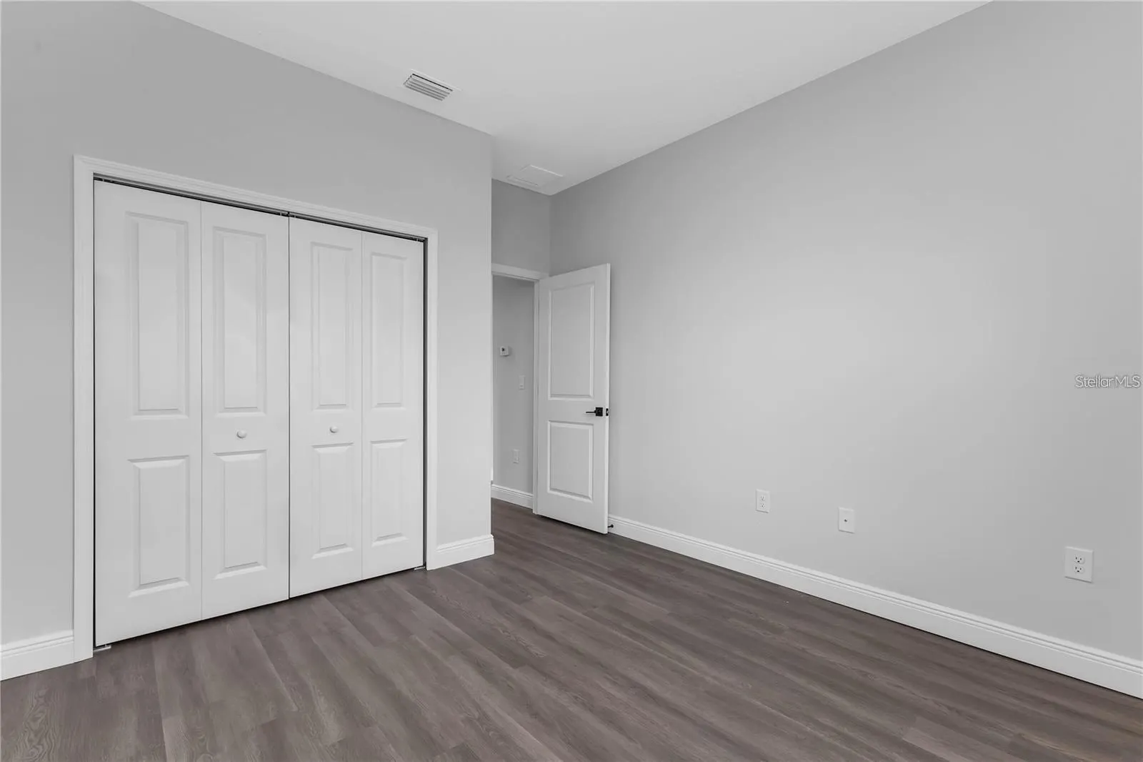 13314 HOLTVILLE AVE