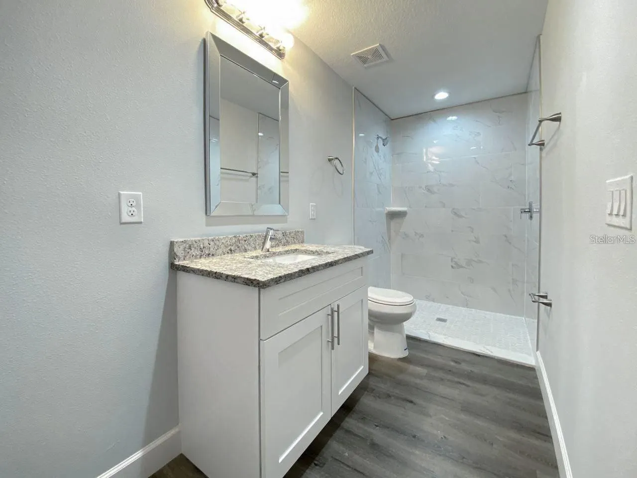 9068 AGATE ST #9070, #9070