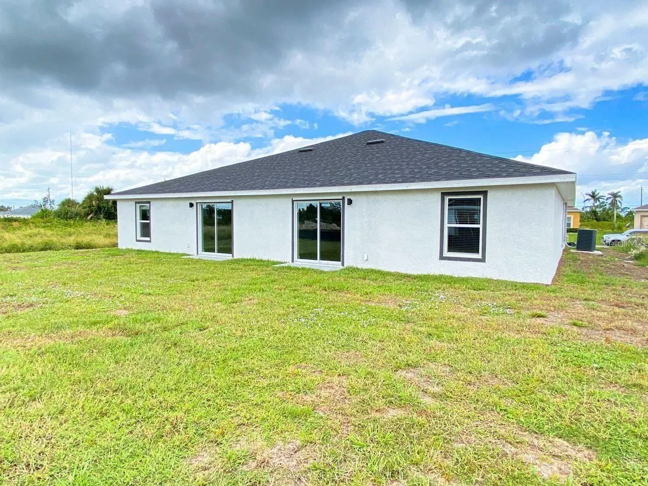 9068 AGATE ST #9070, #9070