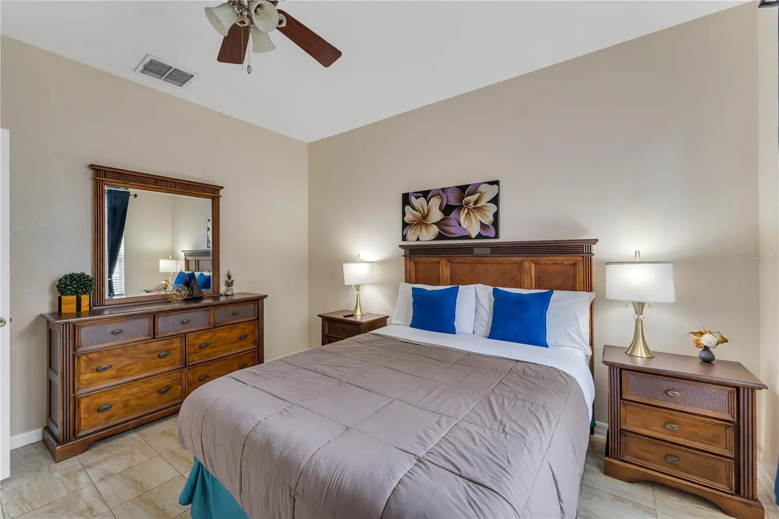 2736 LIDO KEY DR