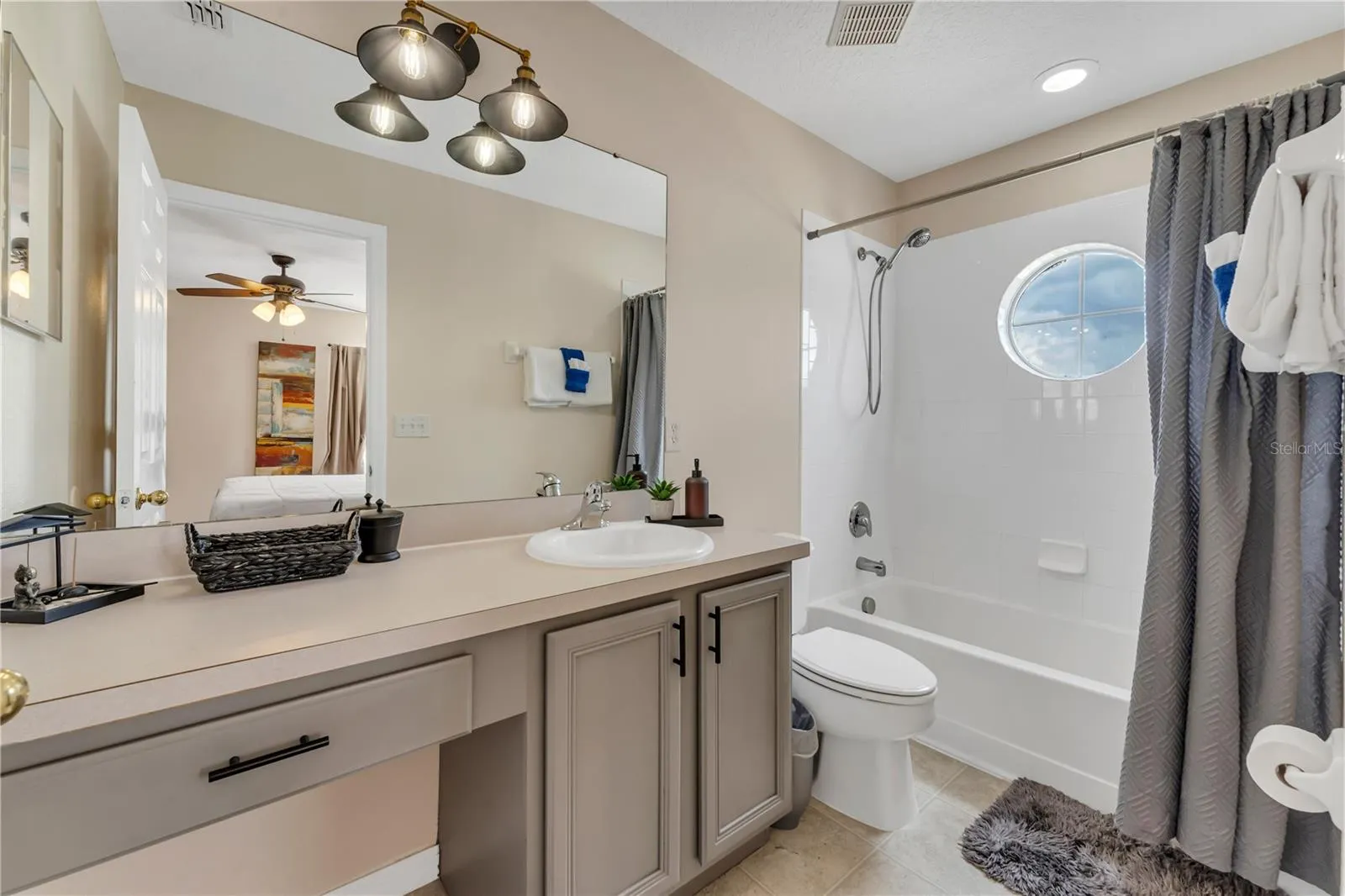 2736 LIDO KEY DR
