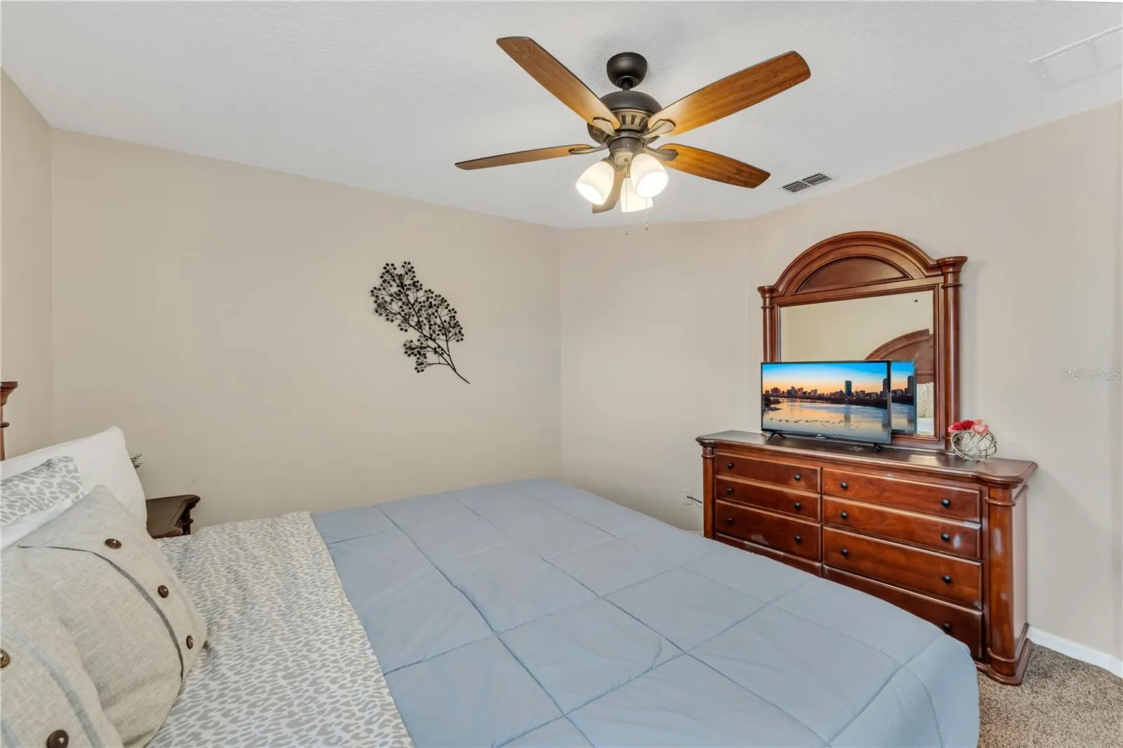 2736 LIDO KEY DR