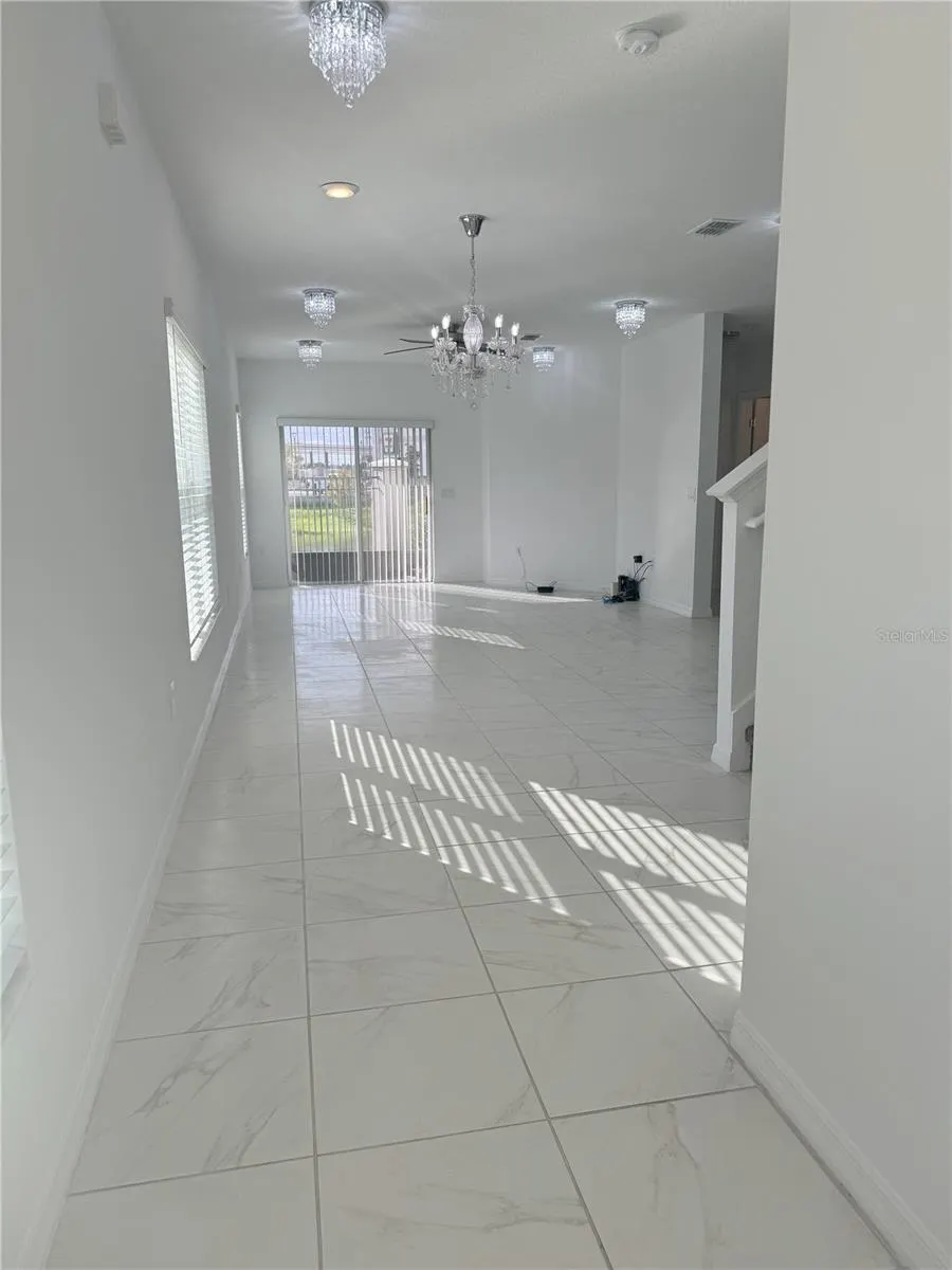 3370 BEAUTE DR