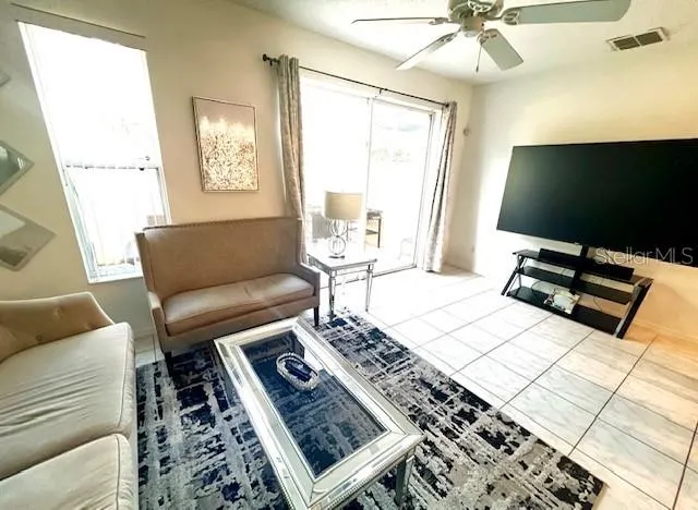 1312 S BEACH CIR