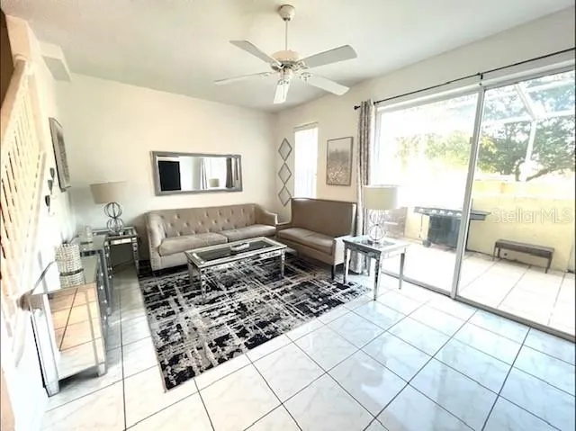 1312 S BEACH CIR