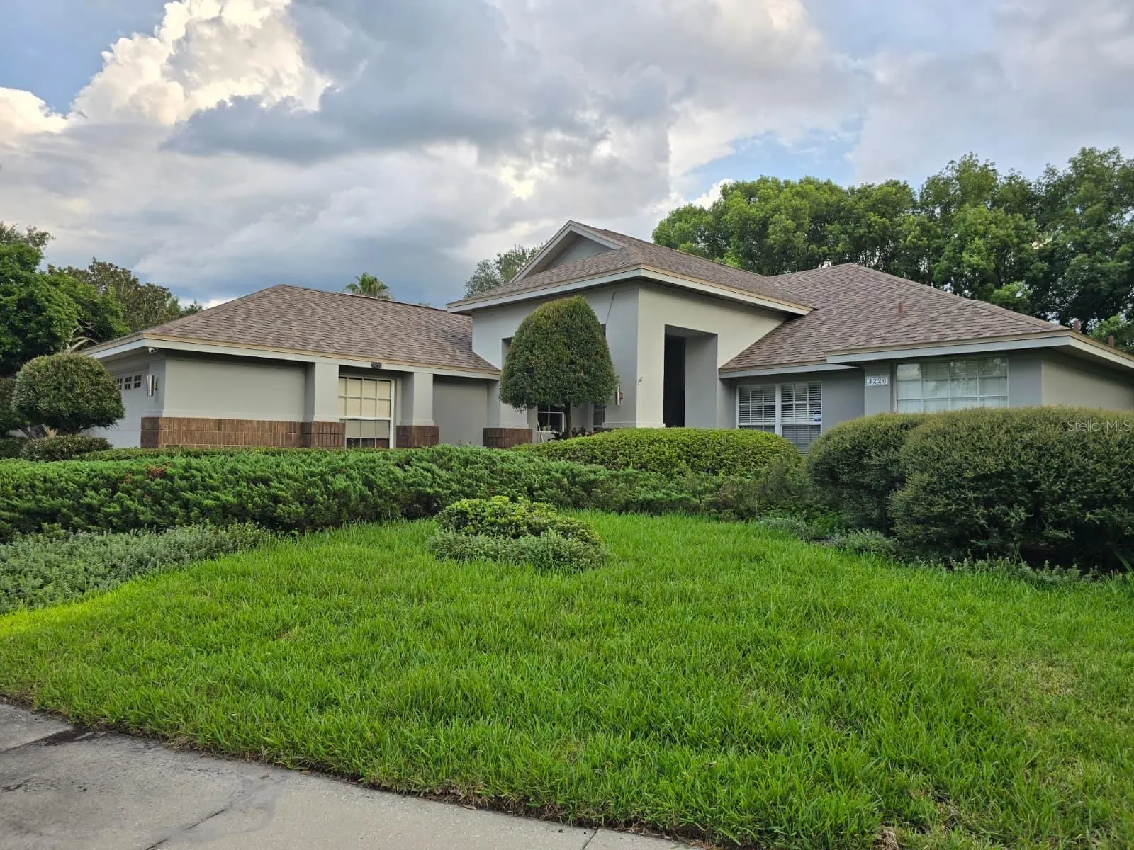 3226 OAKPARK DR