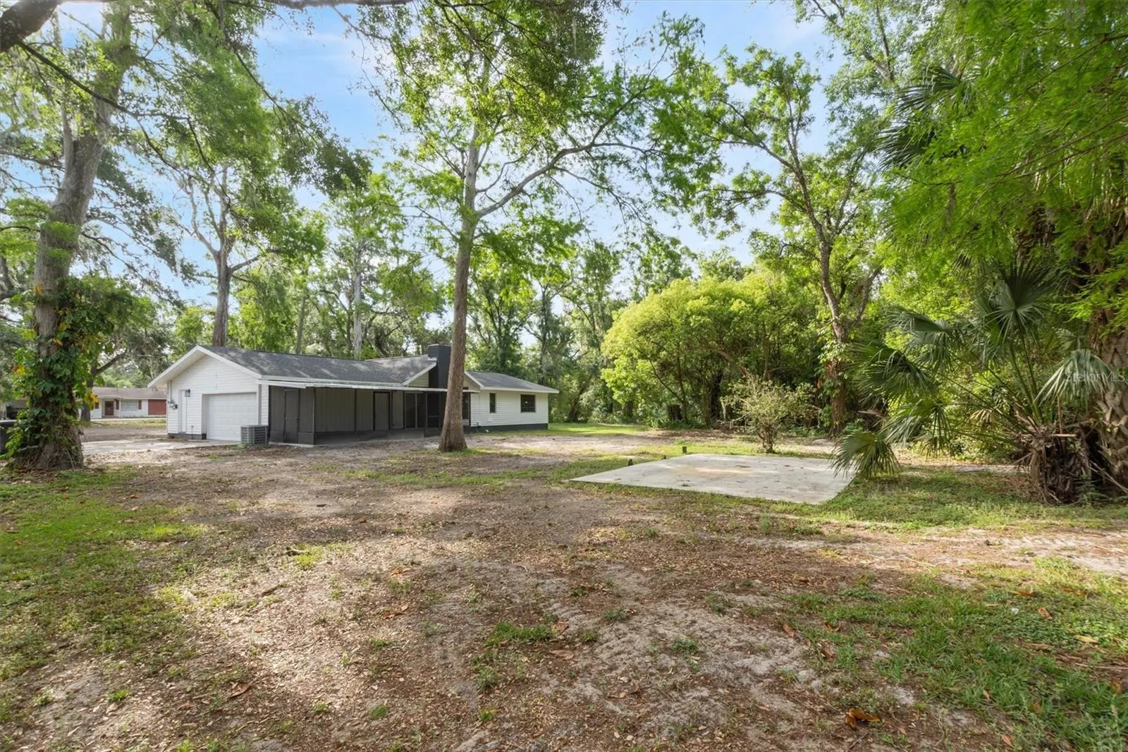 6005 IKE SMITH RD