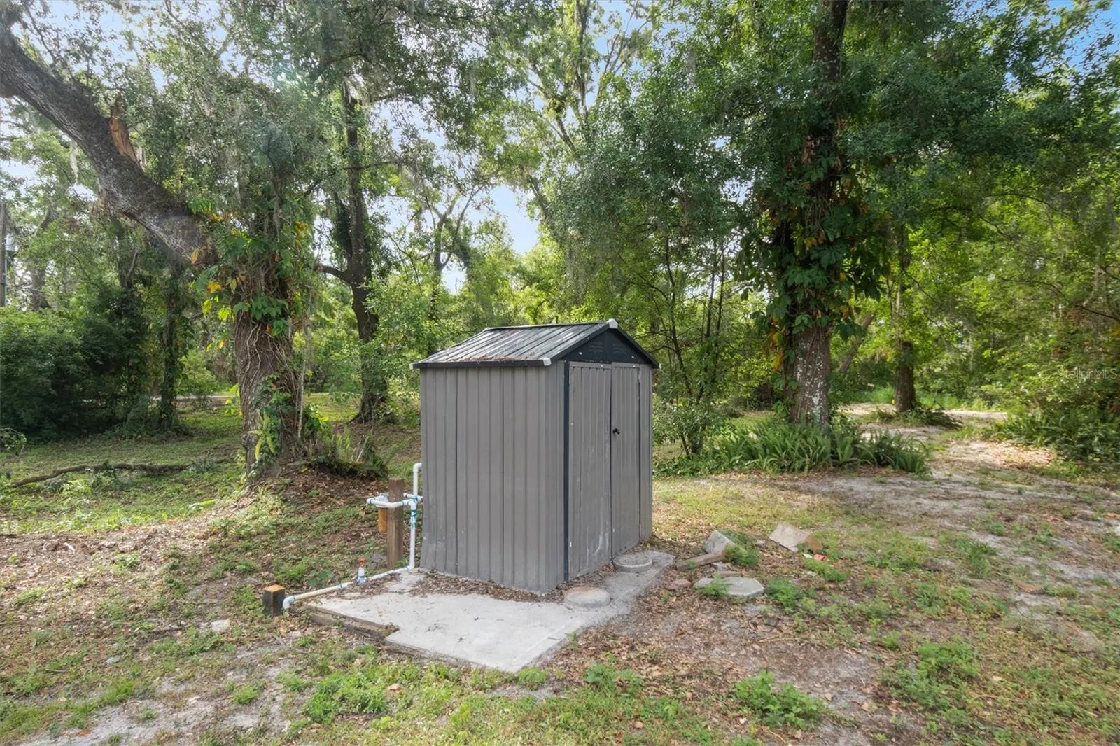 6005 IKE SMITH RD