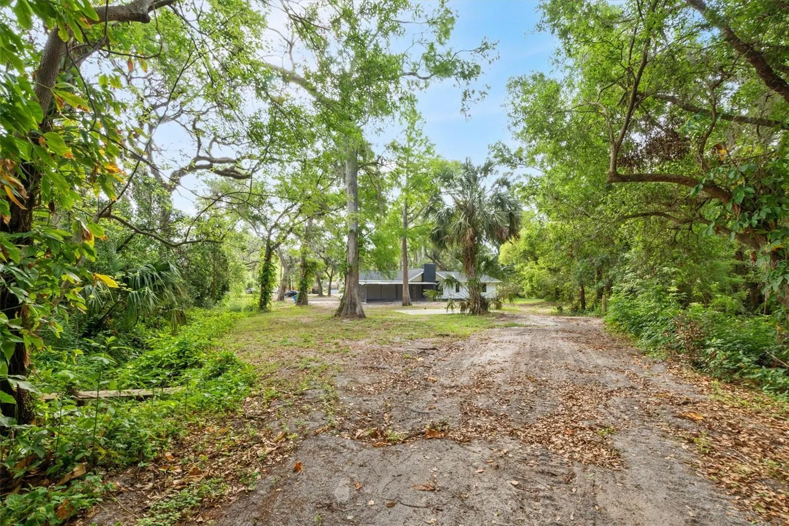 6005 IKE SMITH RD