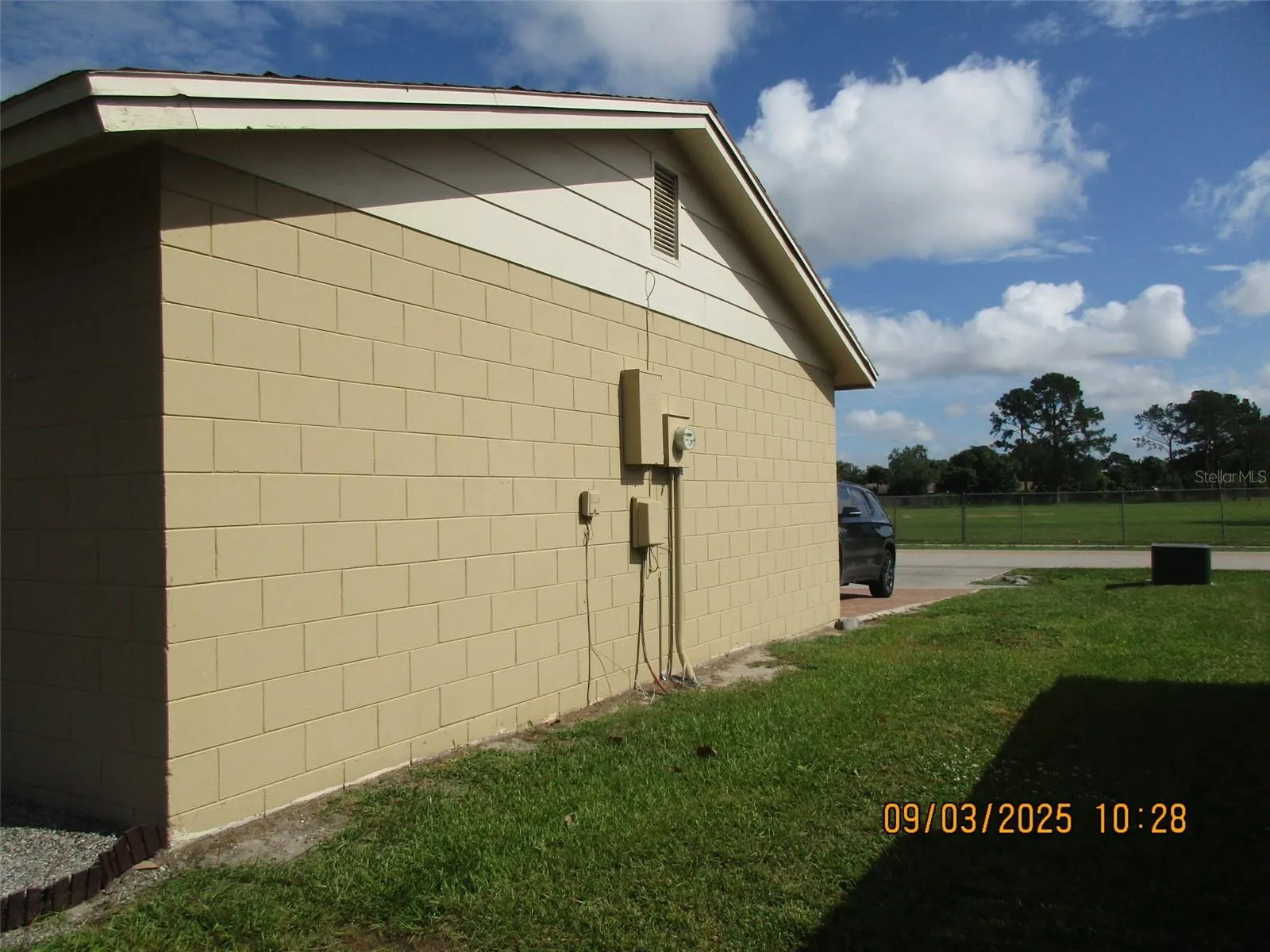 833 FLORIDA PKWY