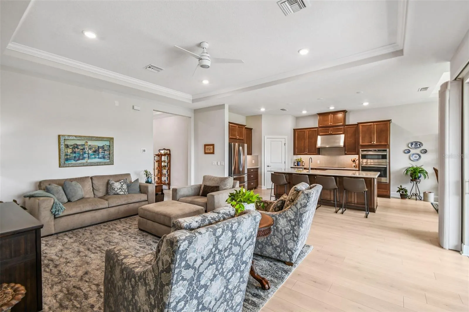 3775 VIA MAZZINI CT