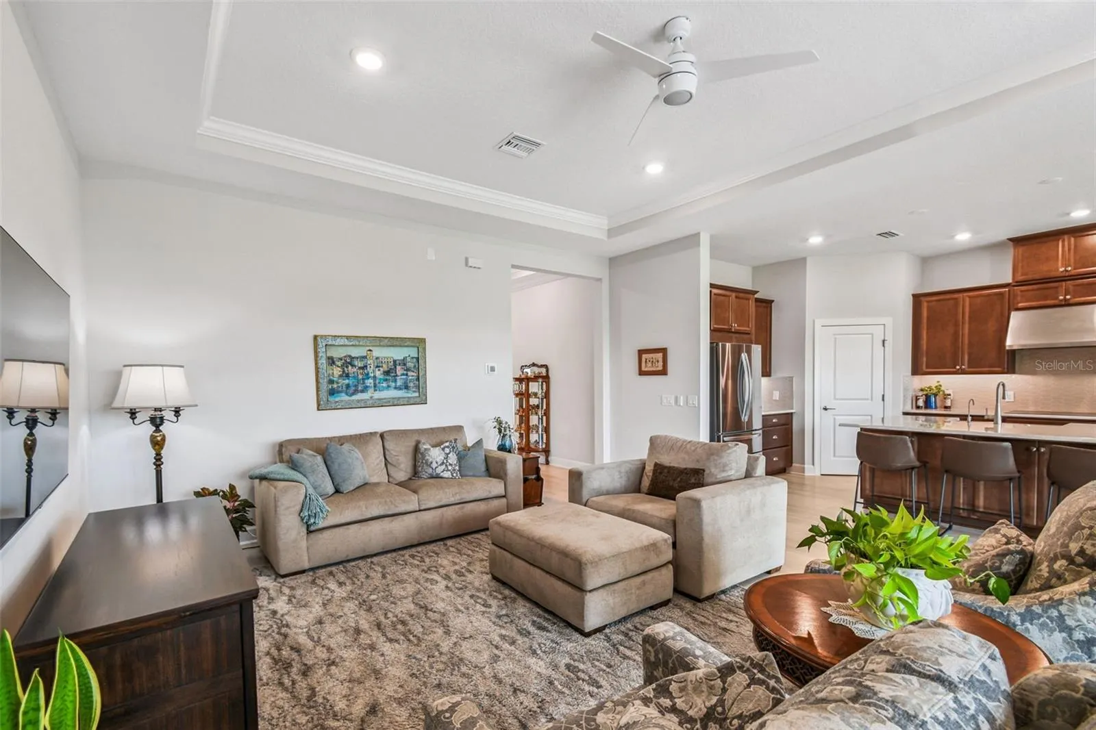 3775 VIA MAZZINI CT