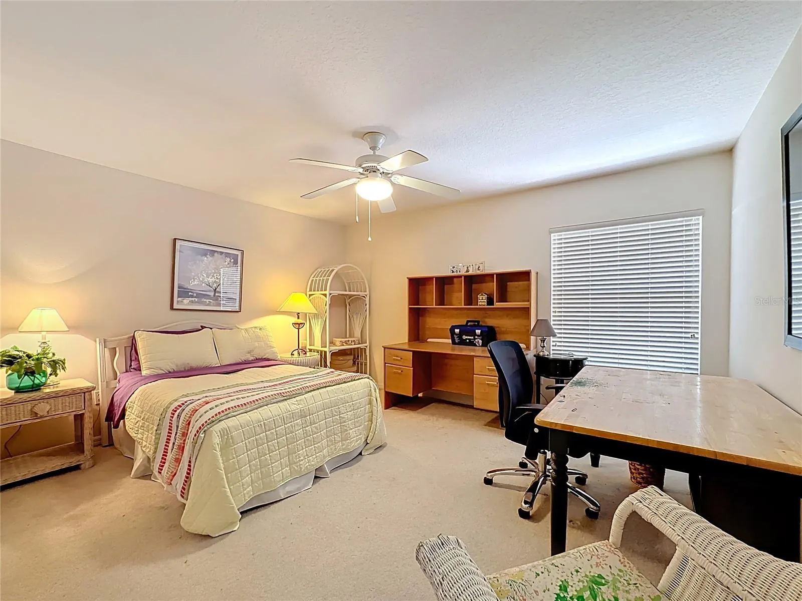 526 HENLEY CIR