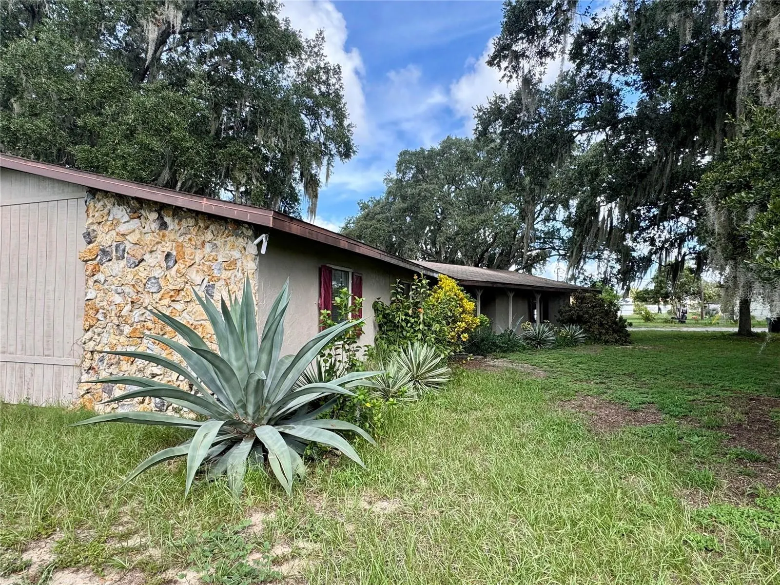 707 PINK APARTMENT RD