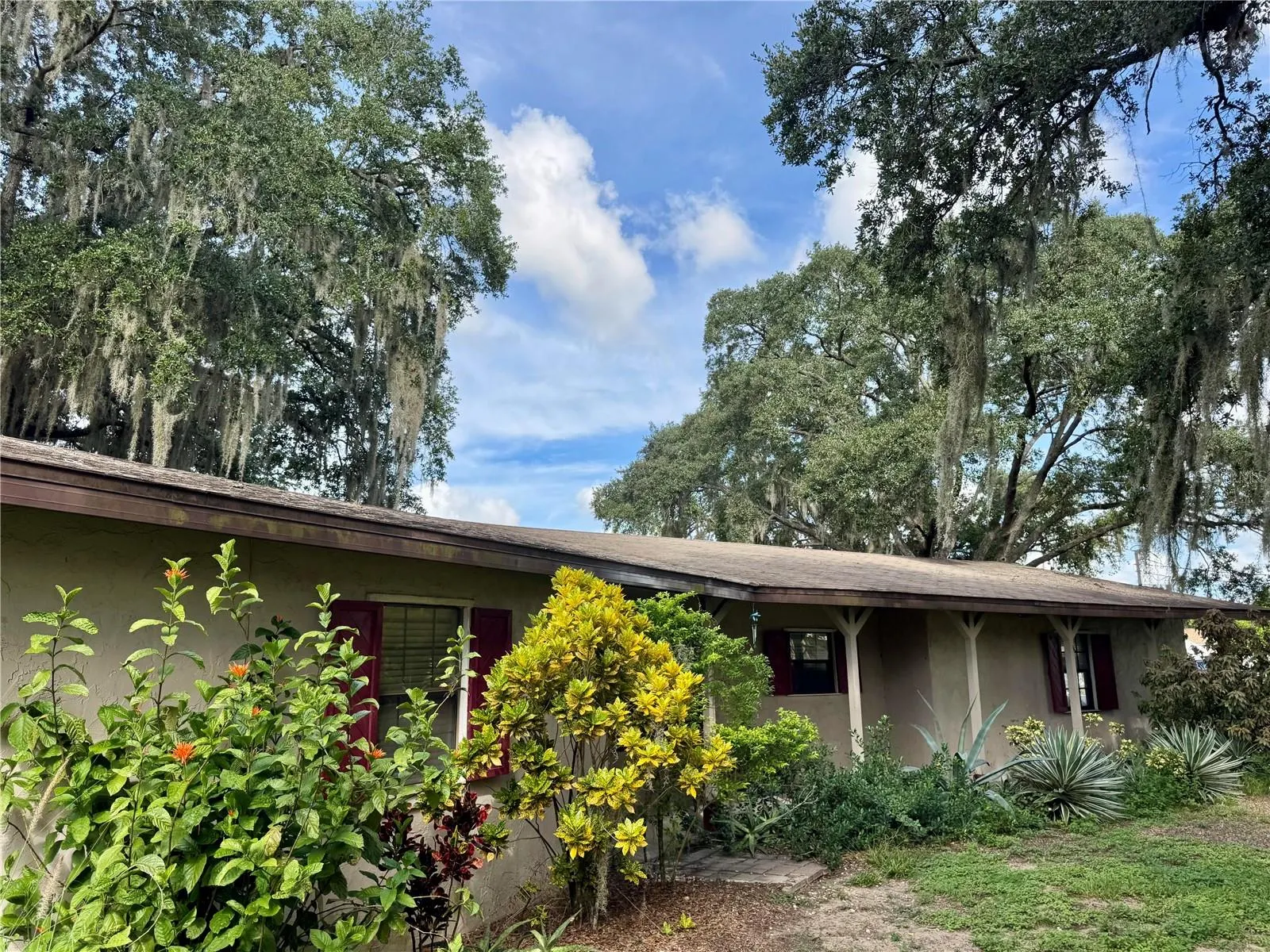 707 PINK APARTMENT RD