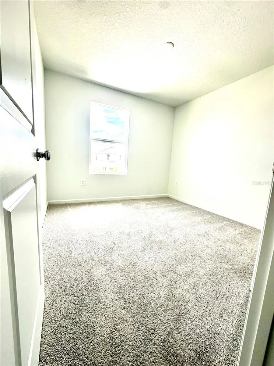 3466 HOWELL DR