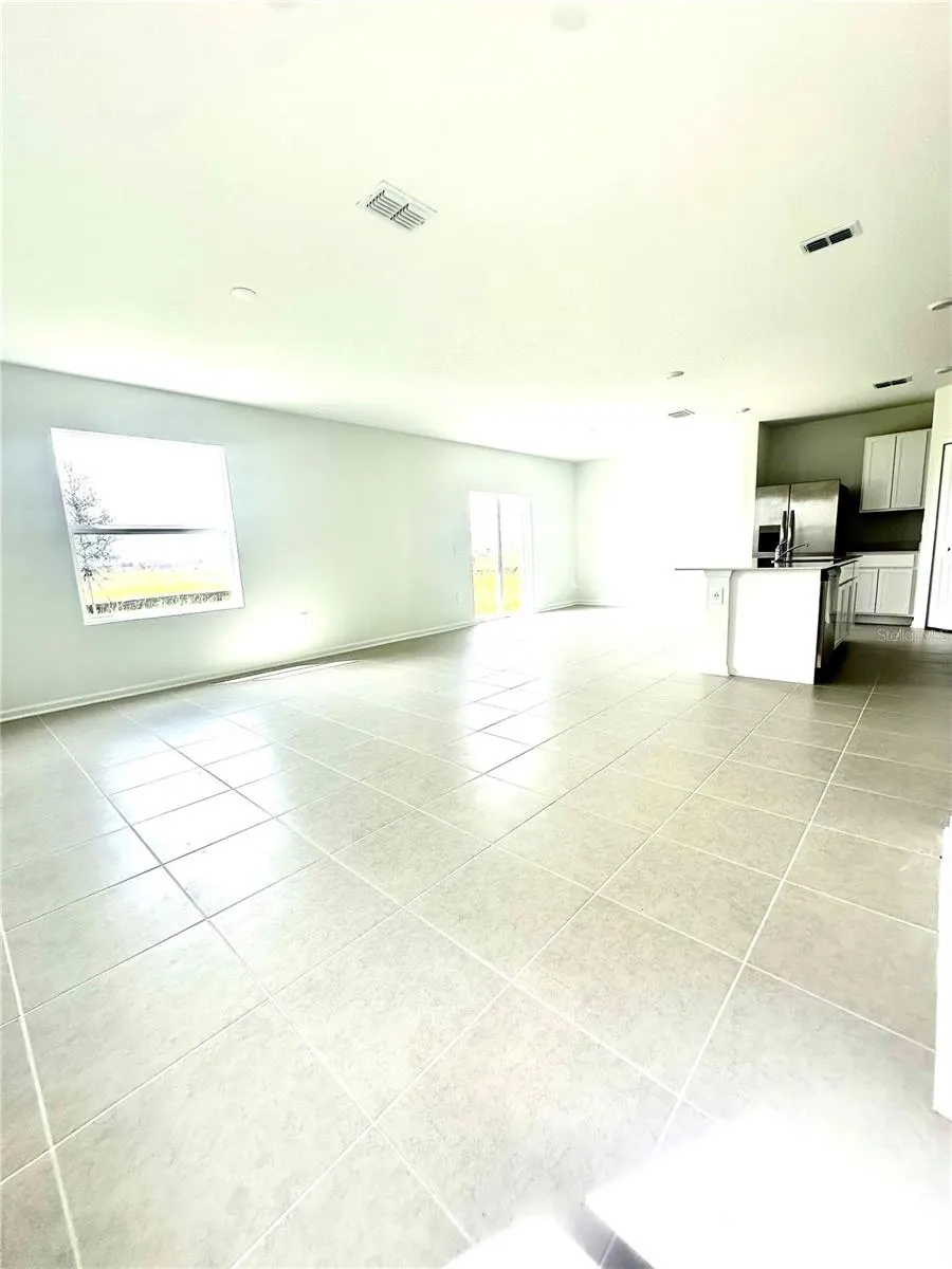 3466 HOWELL DR