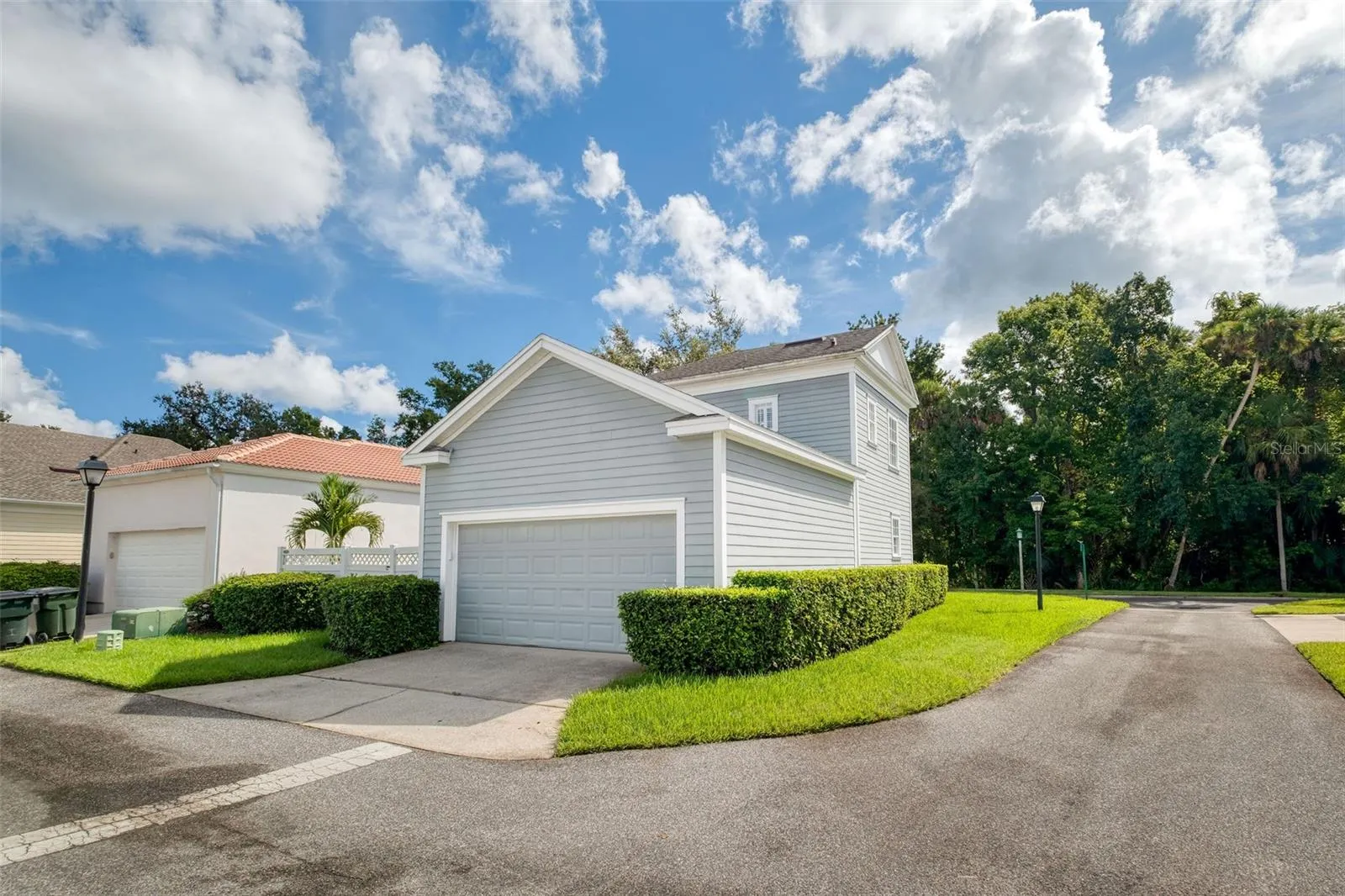 1122 WHITE MOSS LN