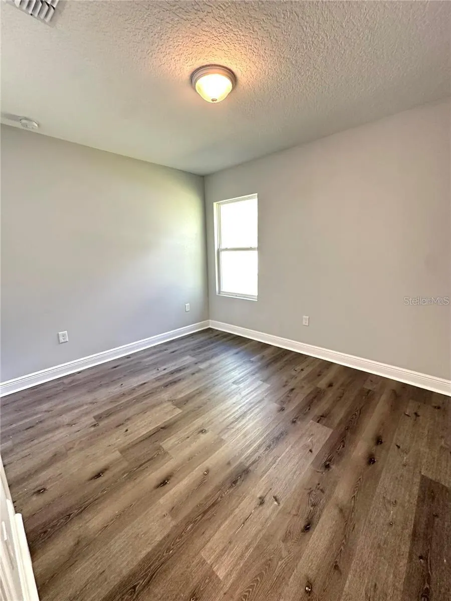 666 PARAKEET CT