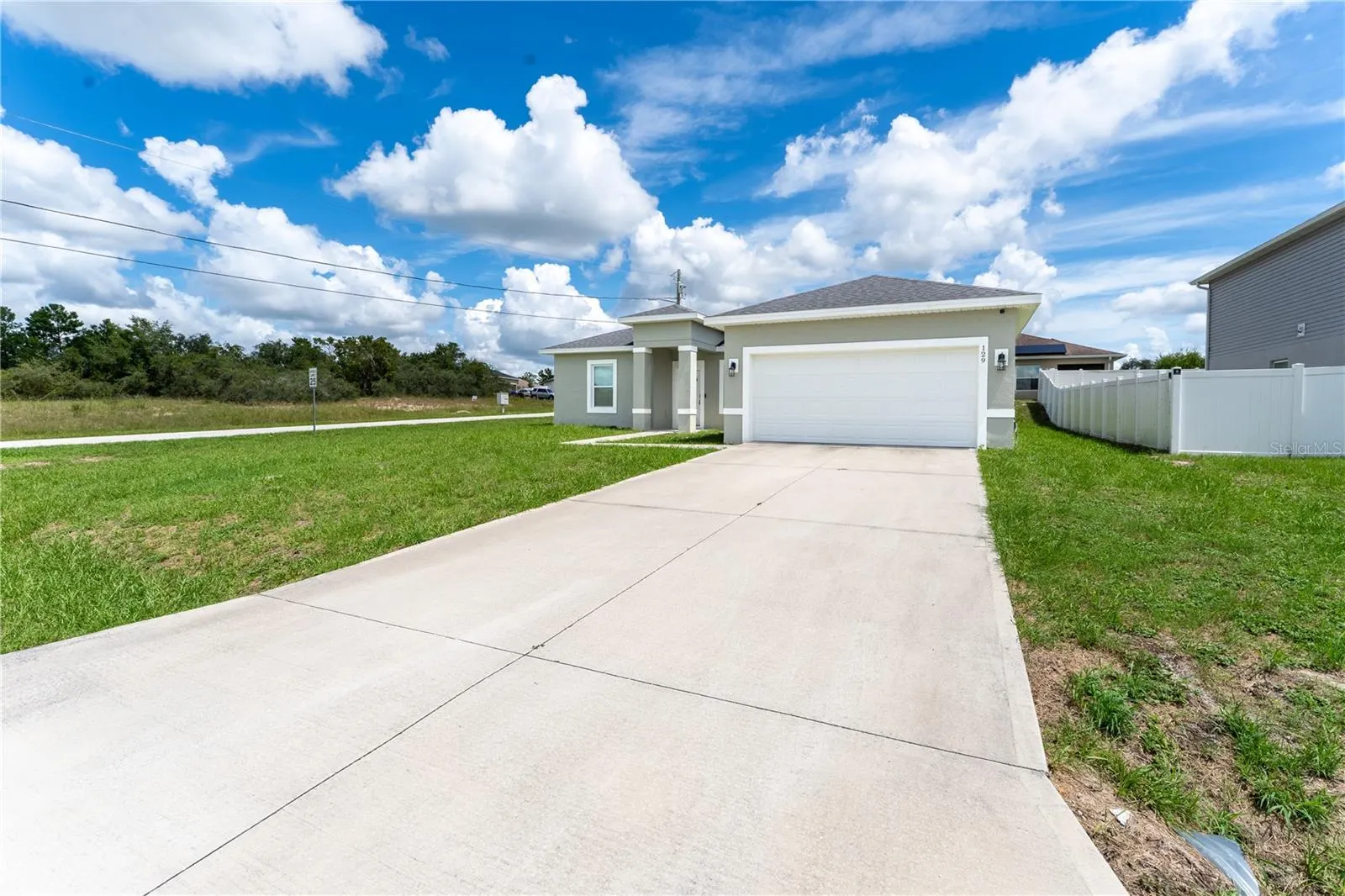 129 LILY LN