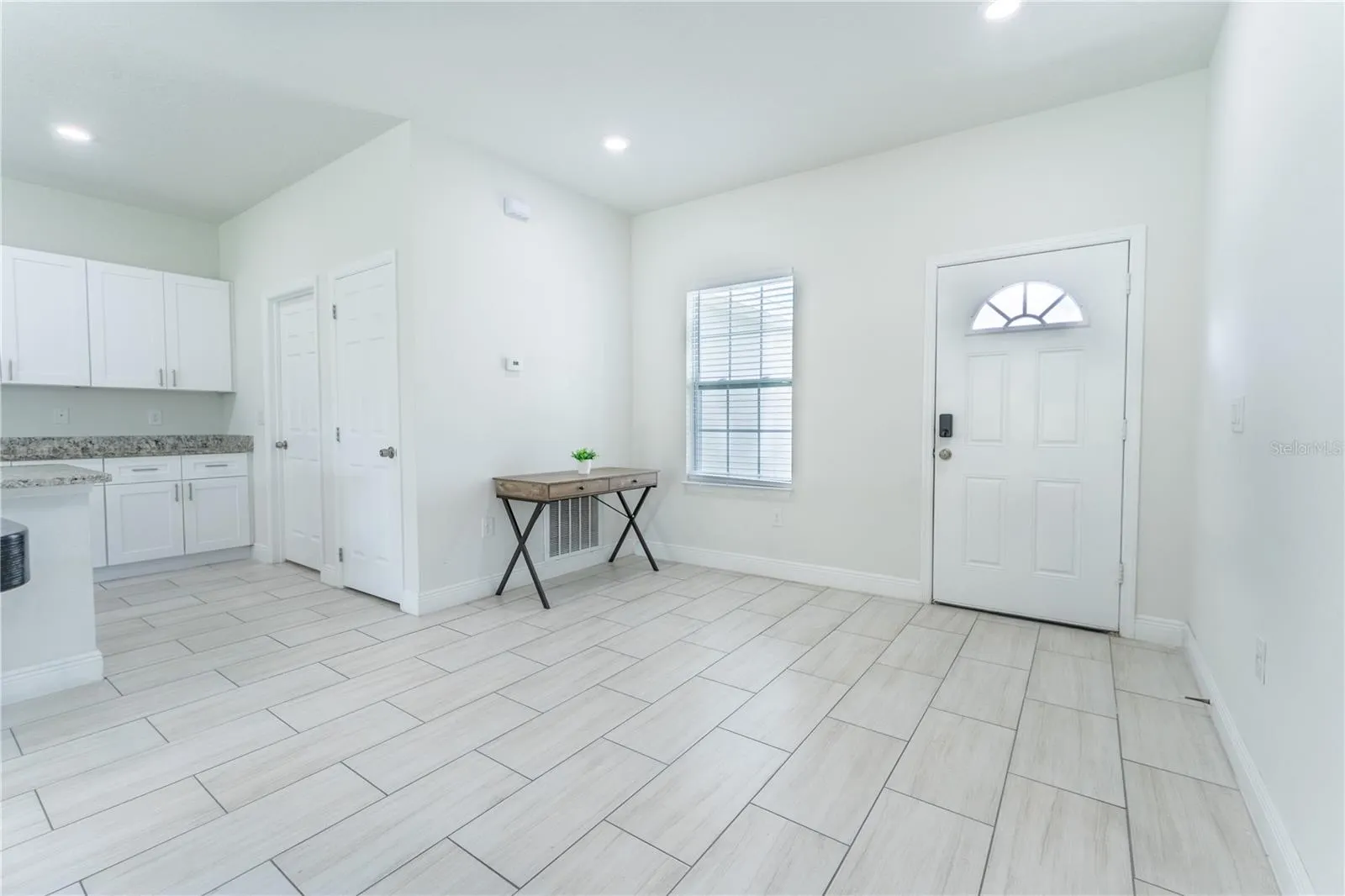 129 LILY LN