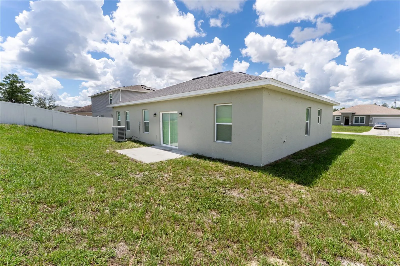 129 LILY LN
