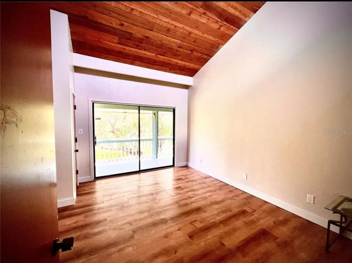 806 PINEWOOD CT #3135/6, #3135/6