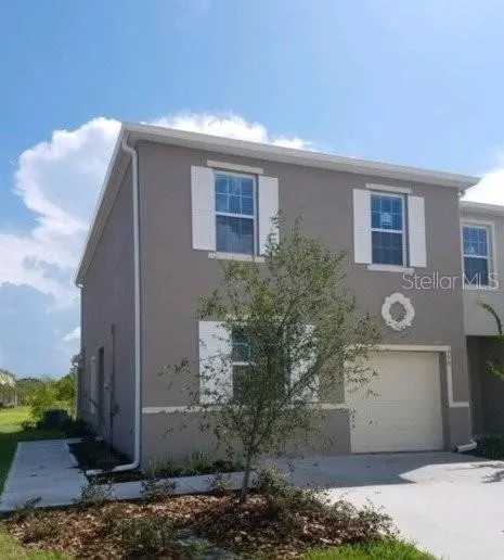399 ARBOR LAKES DR