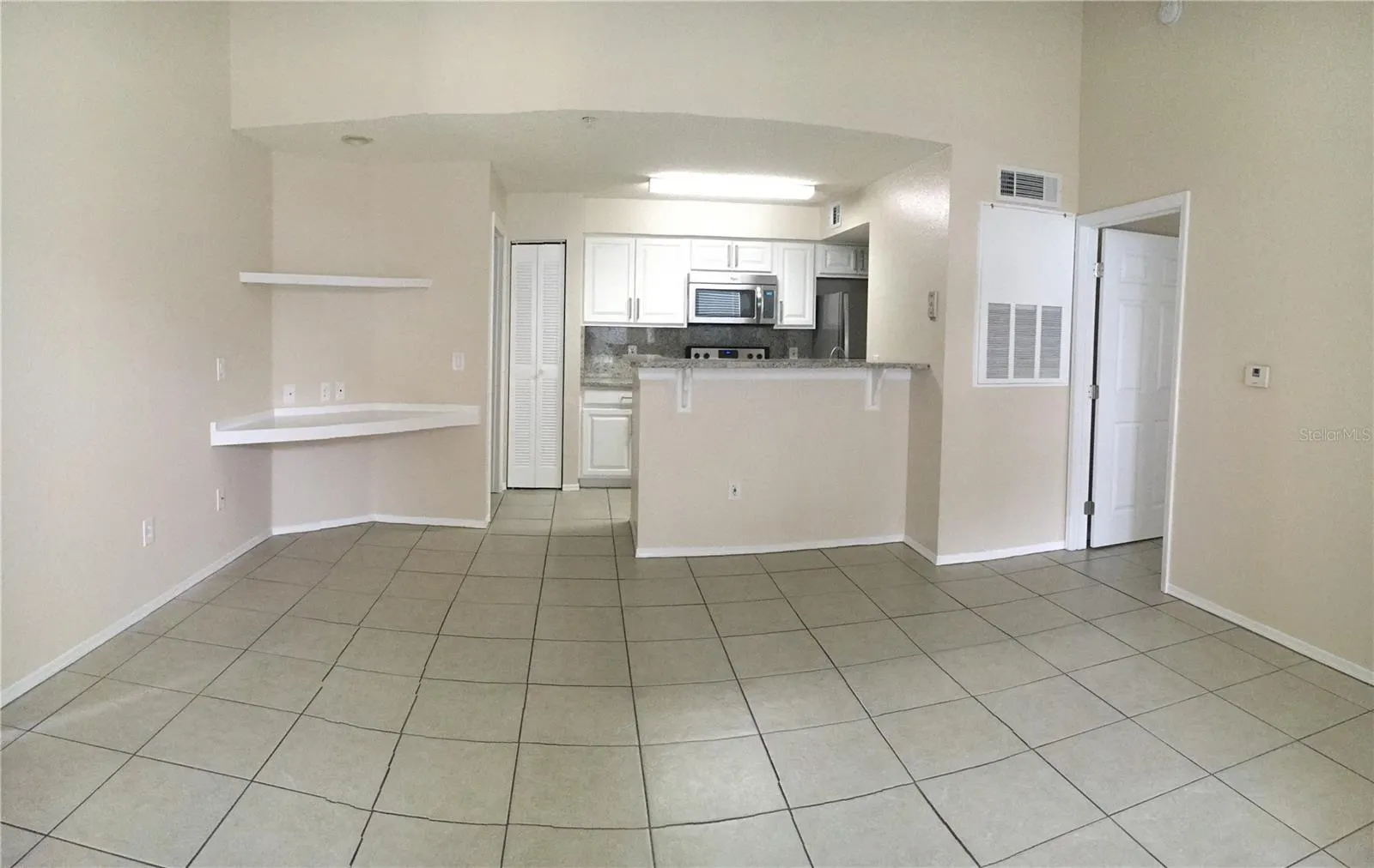 2203 KEY WEST CT #438, #438