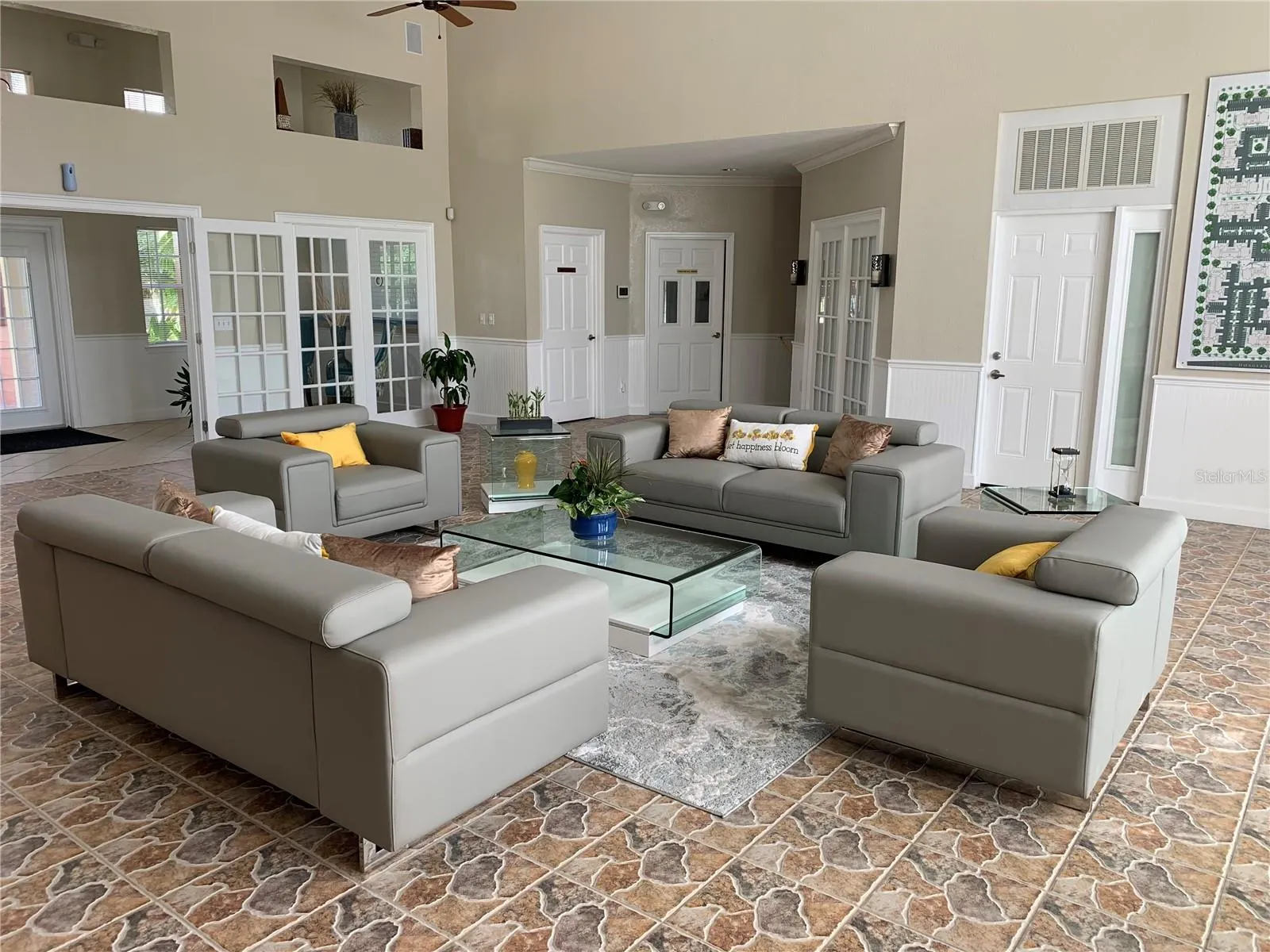 2203 KEY WEST CT #438, #438