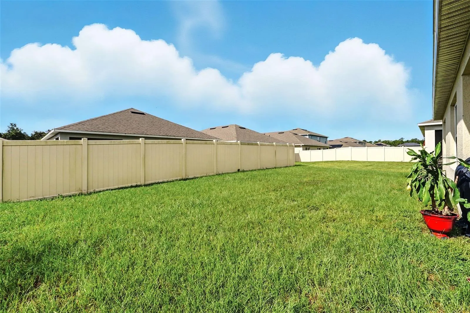 5396 HICKORY DOWNS WAY