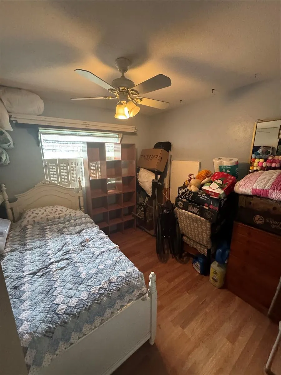 3809 NEEDLES DR