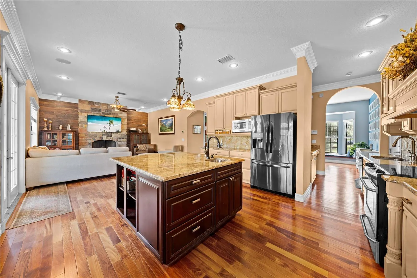 4875 JONES RD