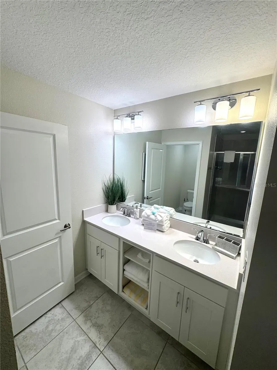 3151 PARADOX CIR #303, #303